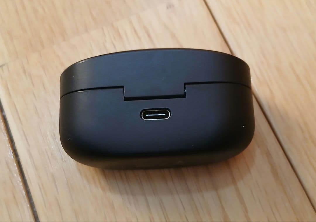 SONY　WF-1000XM4　ワイヤレス　ノイズキャンセリング　イヤホン　②