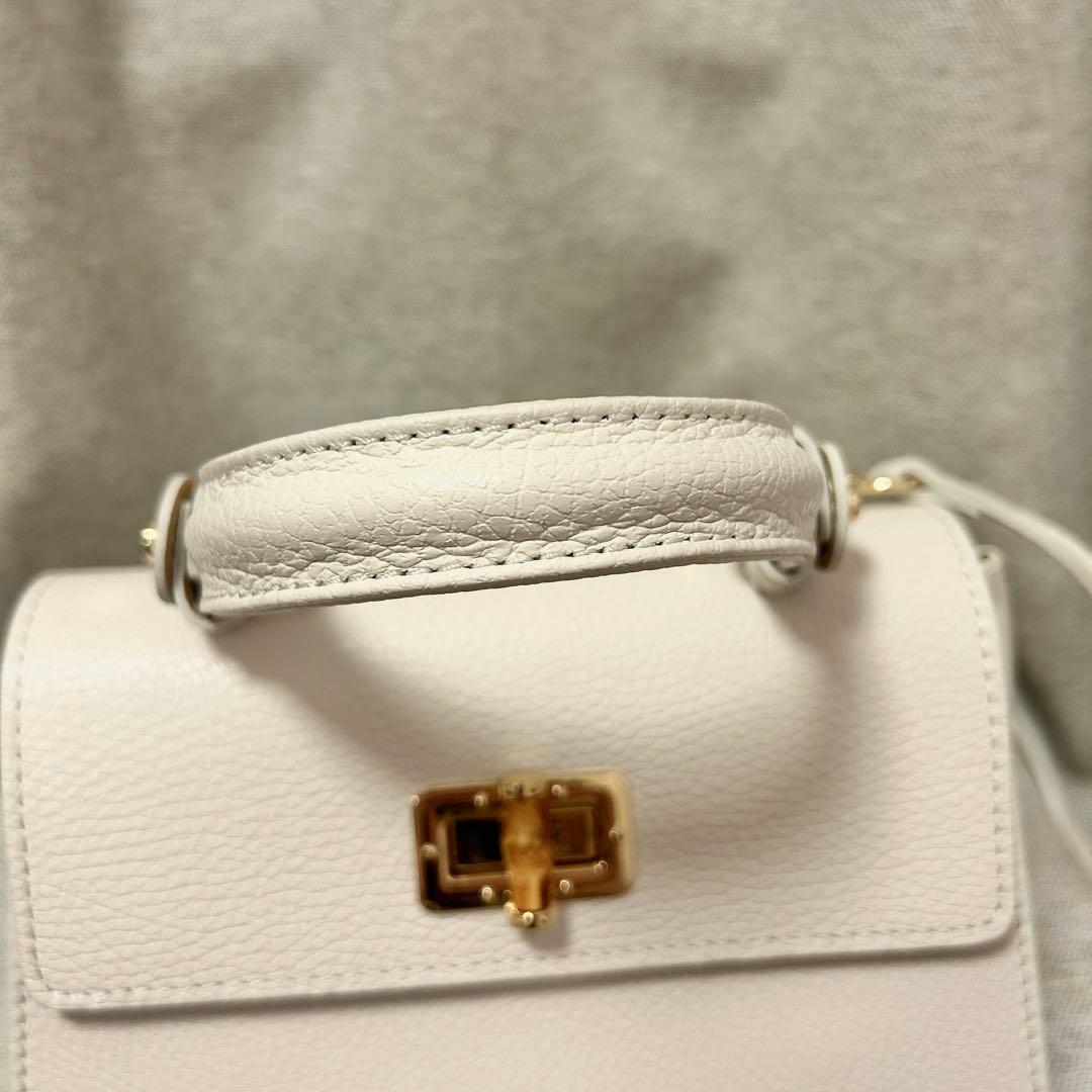 【美品】ショルダー ハンドバッグ ホワイトマルコビアンキーニ 2way