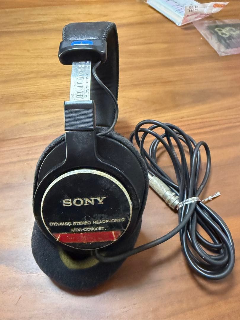 SONY MDR-CD900ST 業界標準有線ヘッドホン
