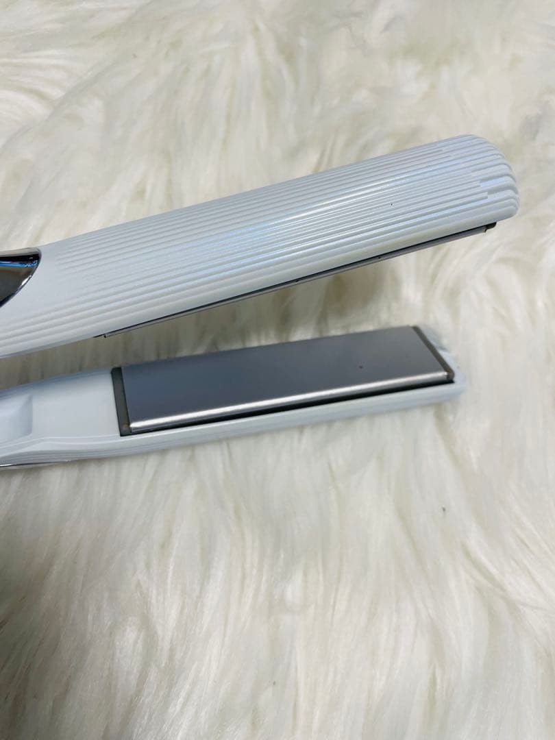 Refa ストレートアイロン プロ