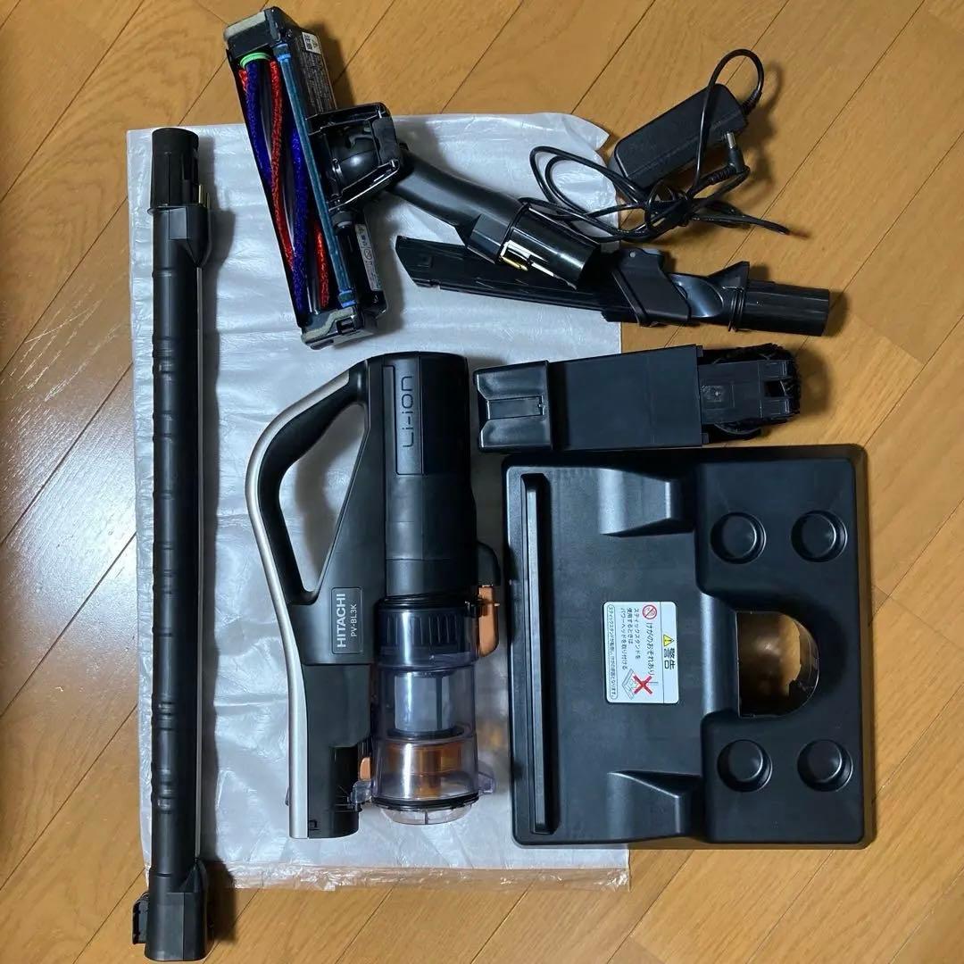 HITACHI コードレススティッククリーナー PV-BL3K N