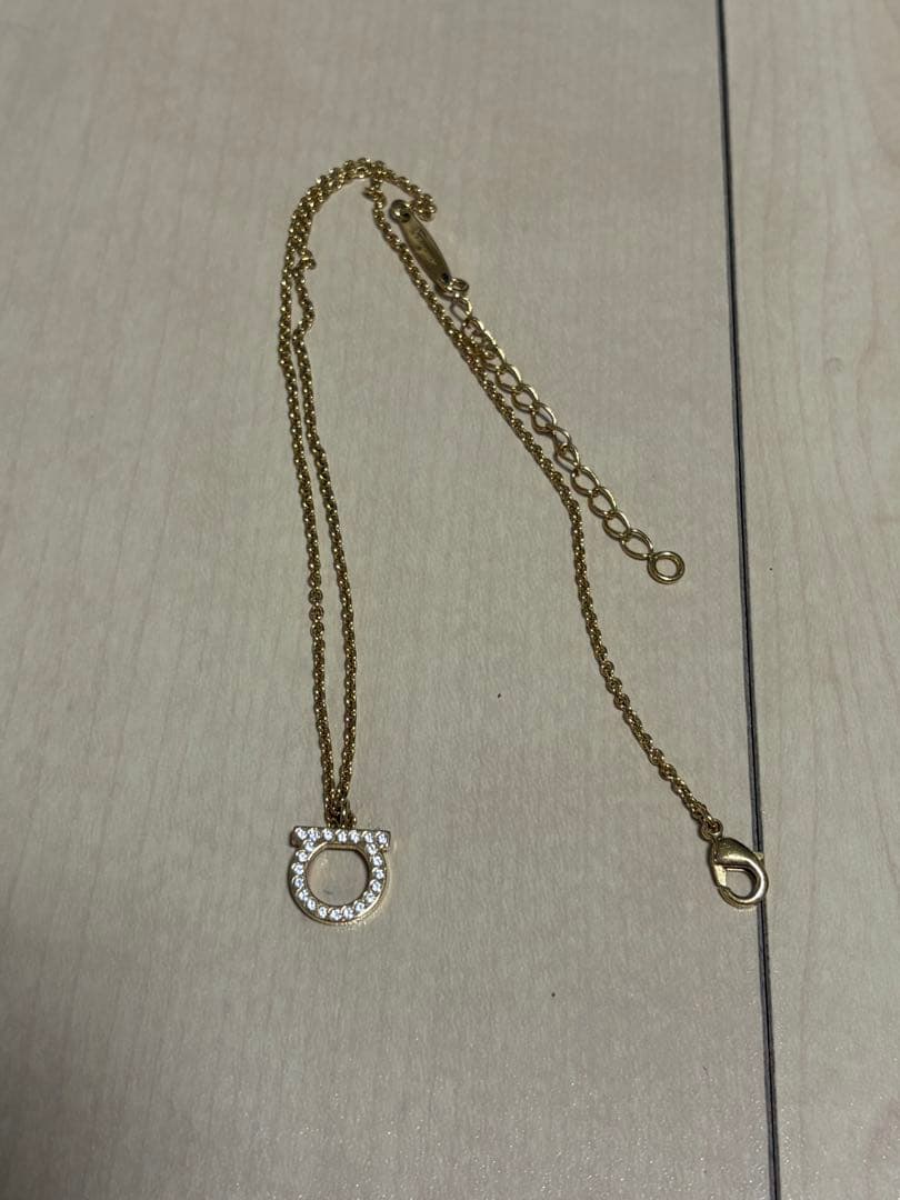 Ferragamo ネックレス
