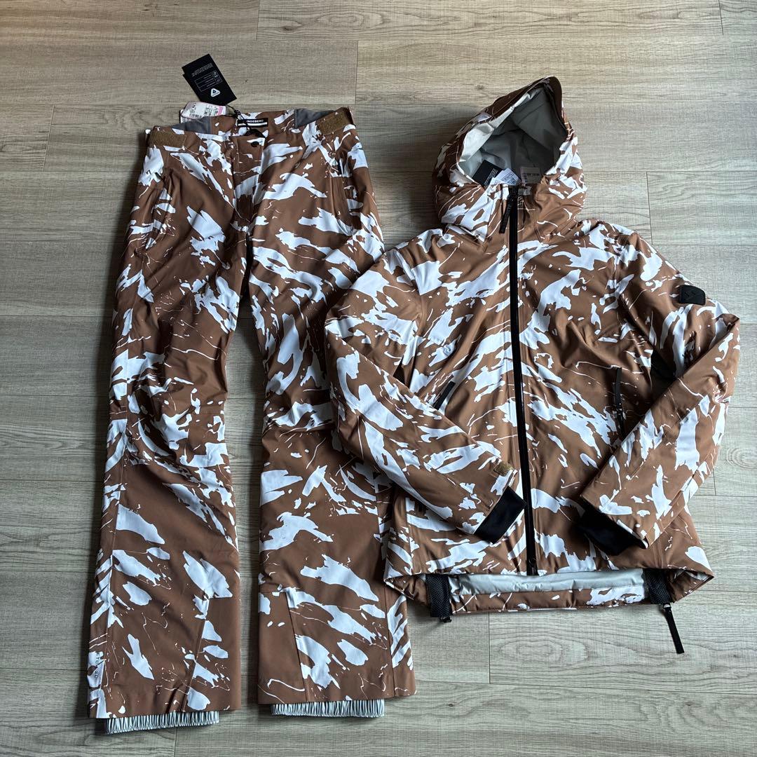 定価25万 未使用 Jリンドバーグ スキーウェア スノボウェア上下レディース S