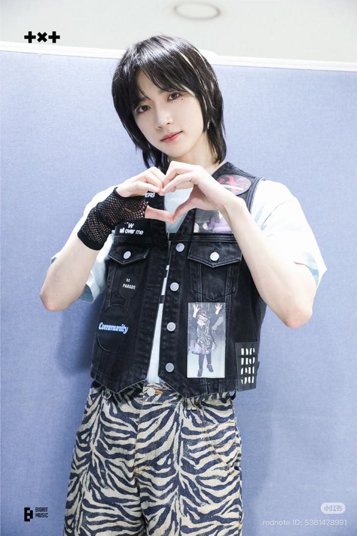 rafsimons ベスト　NCTテヨン cortisジュフン txtボムギュ