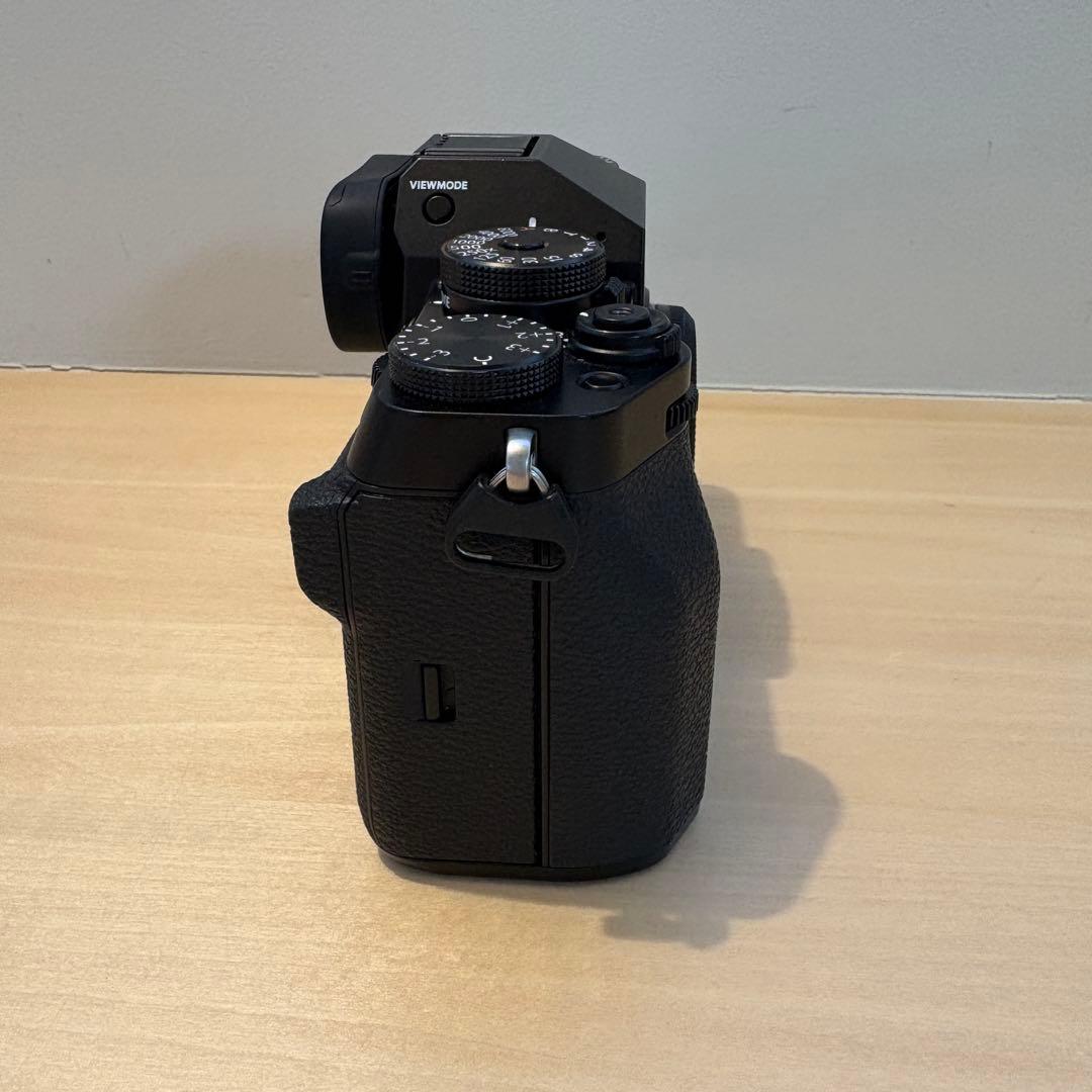 富士フイルム X-T5 ボディのみ ブラック