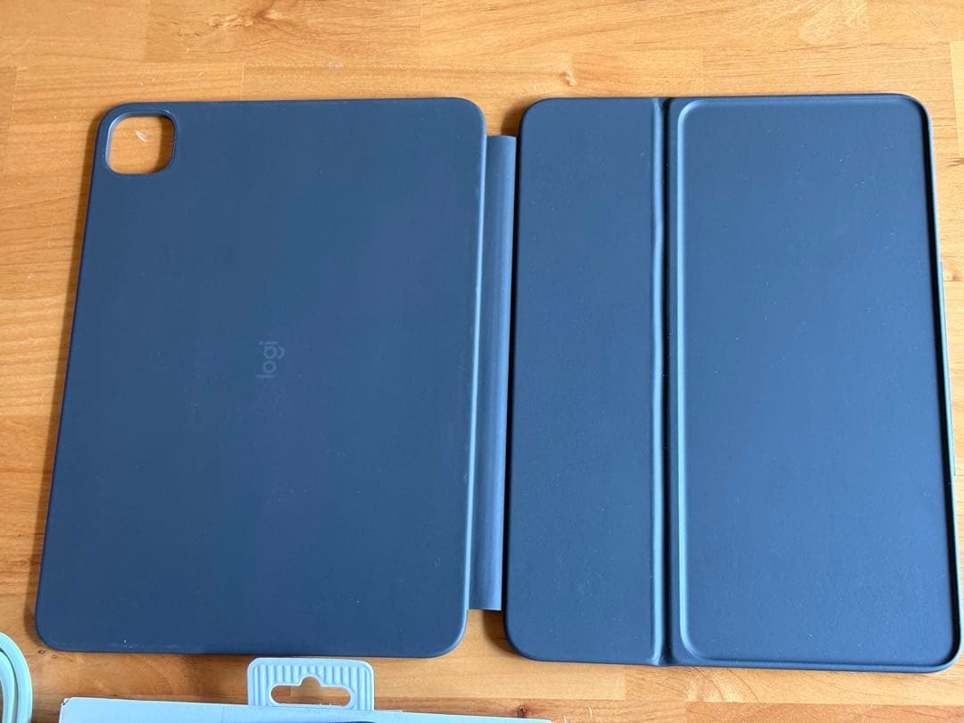 Logicool ロジクール Flip Folio 11インチ用