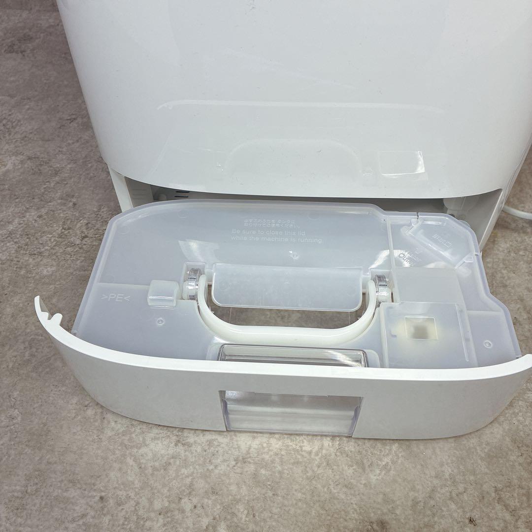 【極美品】パナソニック 衣類乾燥除湿機 デシカント方式 ~14畳 F-YZS60