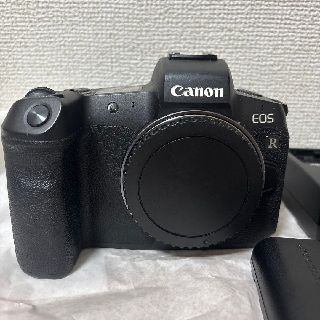 【10/11まで出品】Canon EOS Rミラーレスカメラ 本体バッテリー3個