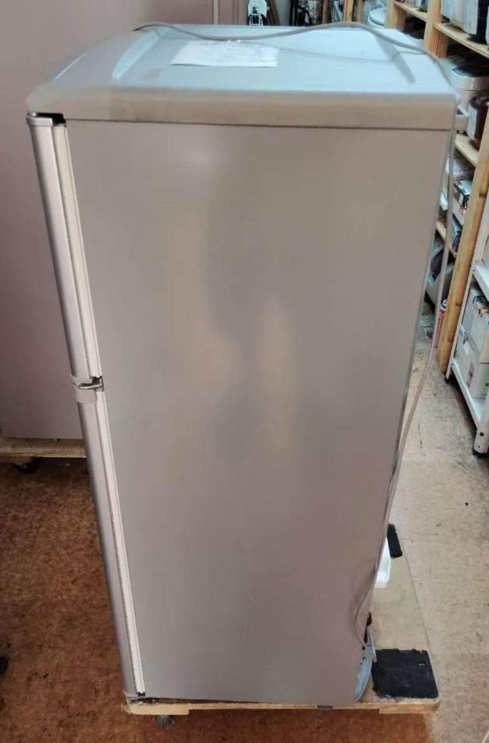 AQUAノンフロン直冷式冷凍冷蔵庫 AQR-111C(S） 2014製