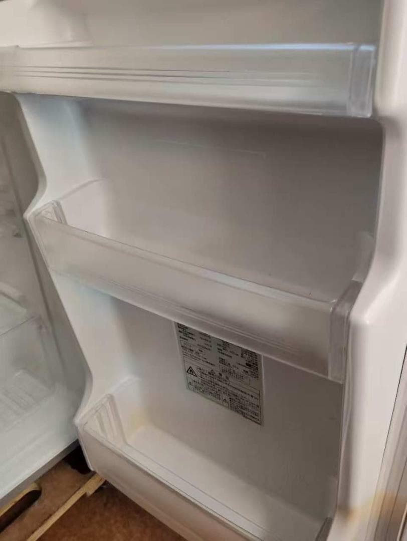 AQUAノンフロン直冷式冷凍冷蔵庫 AQR-111C(S） 2014製