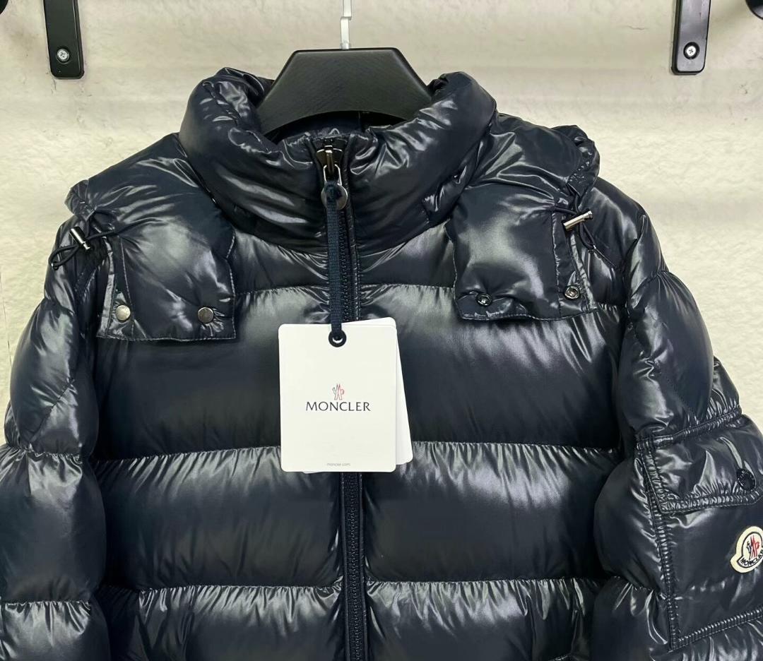 MONCLER フード付きダウンジャケット ネイビー