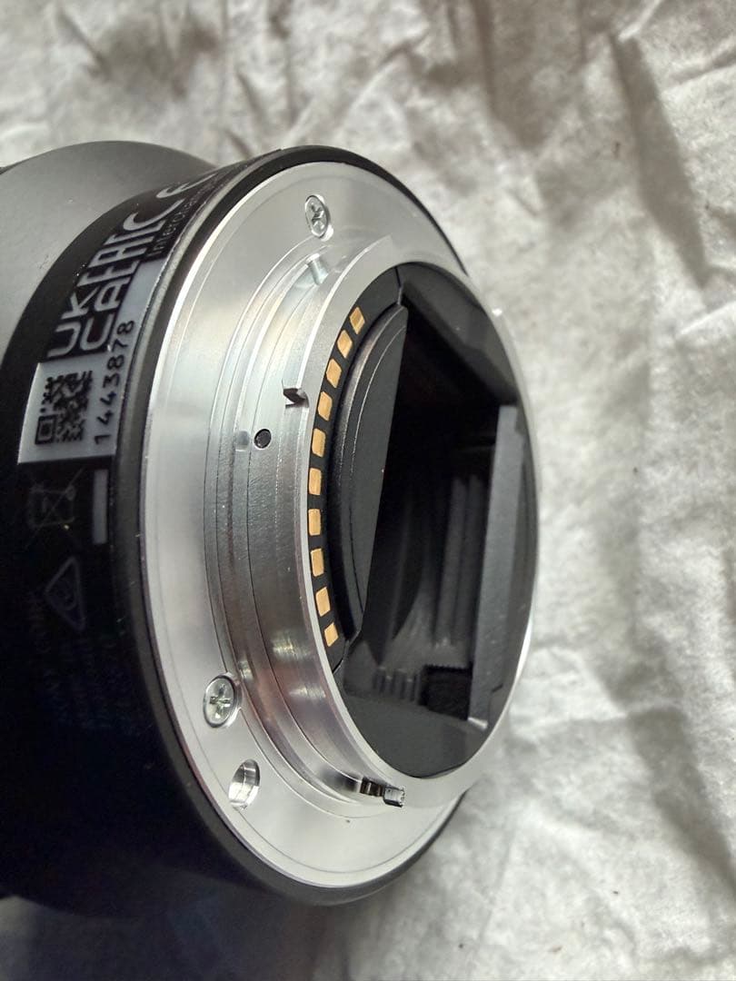 ソニー　レンズ　FE28-70mm(f3.5-5.6 oss)