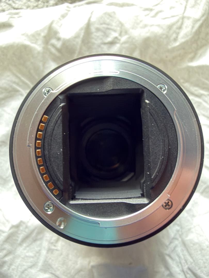 ソニー　レンズ　FE28-70mm(f3.5-5.6 oss)
