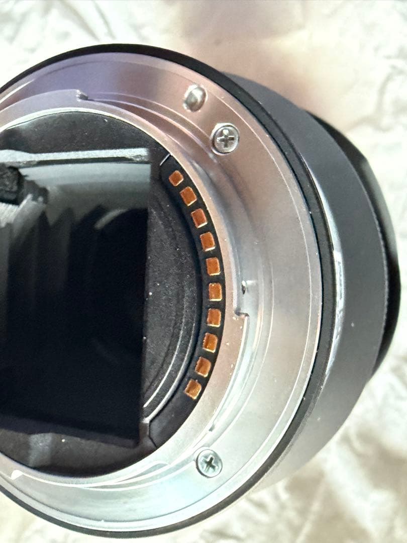 ソニー　レンズ　FE28-70mm(f3.5-5.6 oss)