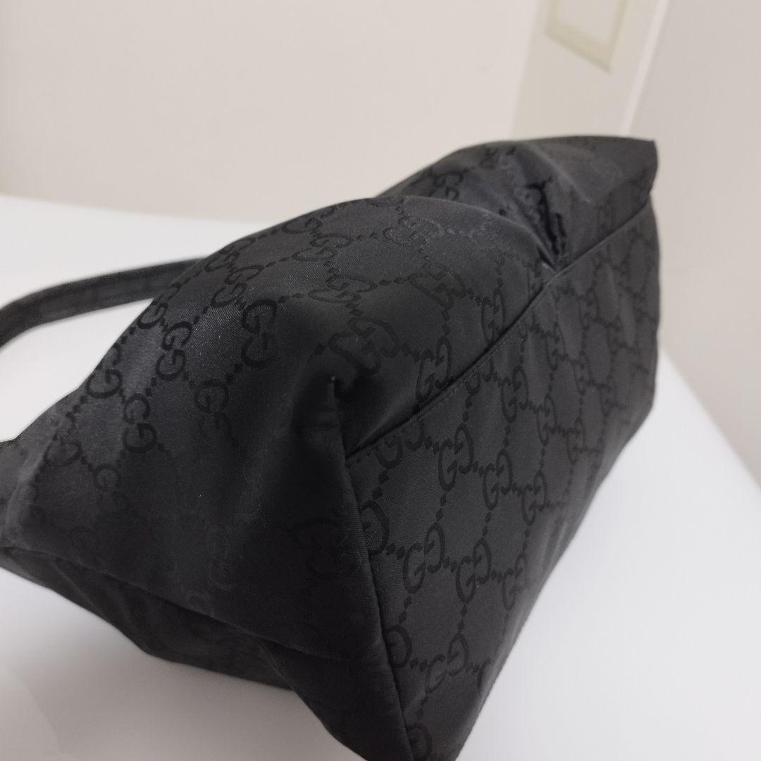 美品☆　グッチ　ワンショルダーバッグ　GG　ナイロン　肩掛け　レザー　ビッグGG