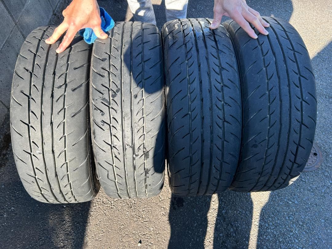 セイさん専用　トヨタ90ノア ヴォクシー純正オプション18インチ