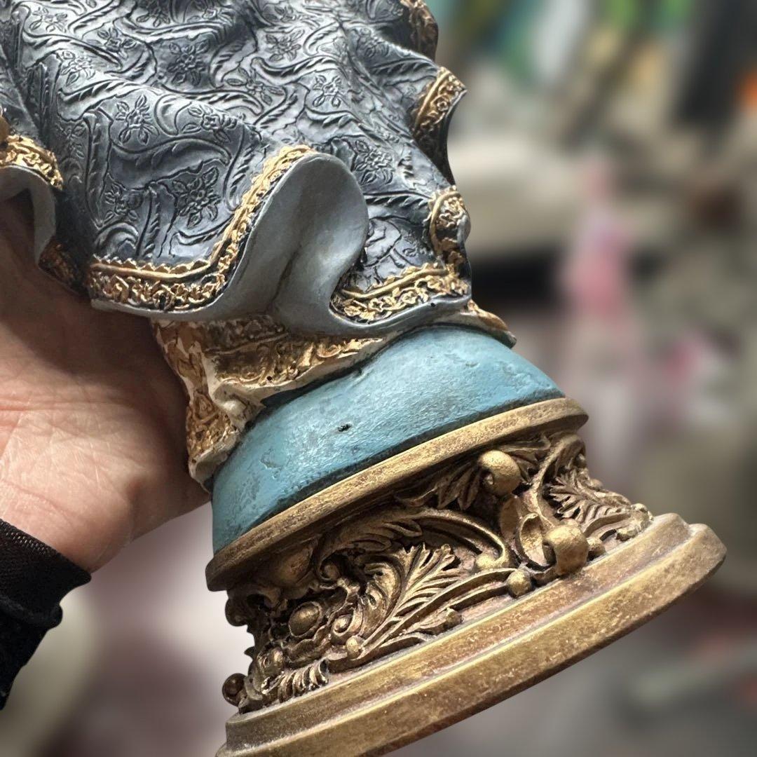 瞬間的お値下げ❣️聖母マリア像 樹脂製