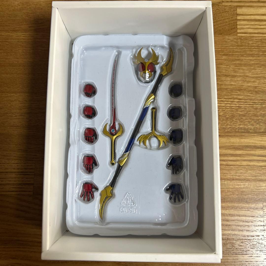 SHFiguarts 真骨彫製法 仮面ライダーアギト トリニティフォーム