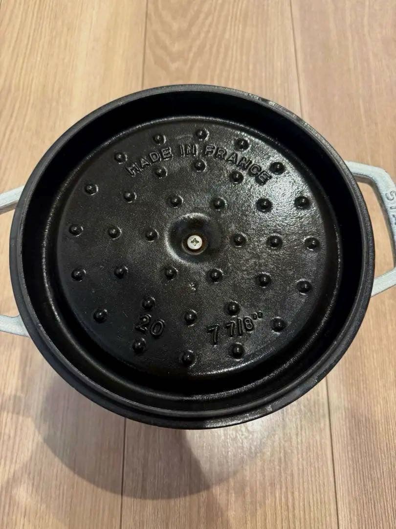 STAUBストウブ 20 cmラウンド　カンパーニュ　公式完売品　正規品