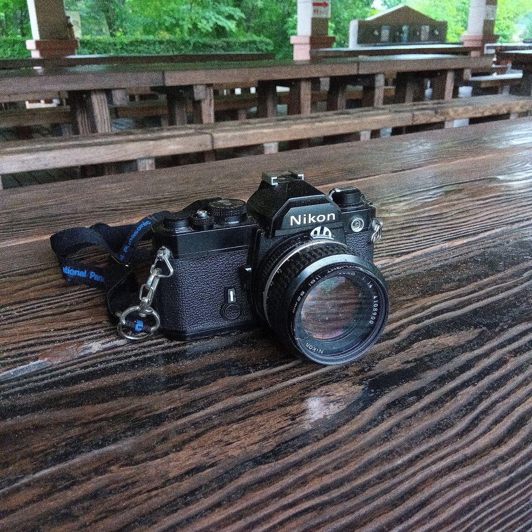 Nikon フィルム一眼レフカメラ MG SKYLIGHT50mmレンズ付き