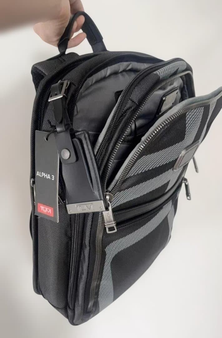 TUMI スリムバックパック 新柄