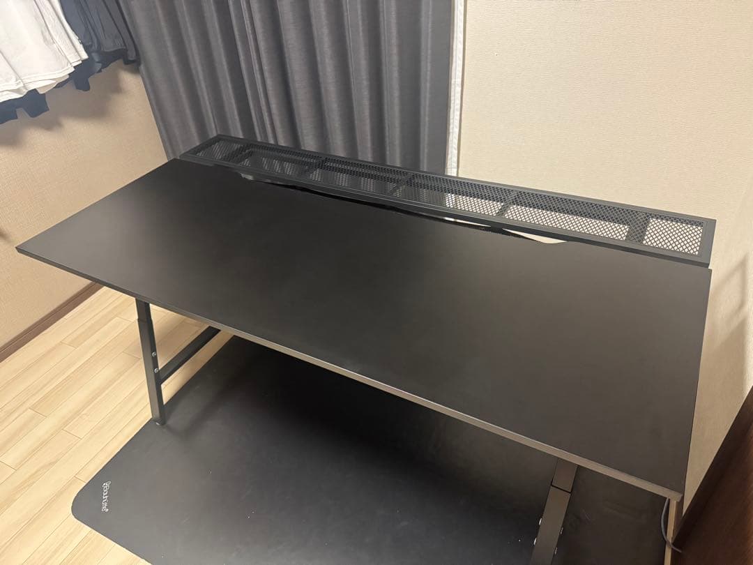 IKEA ゲーミングデスクUTESPELARE ウーテスペラレ