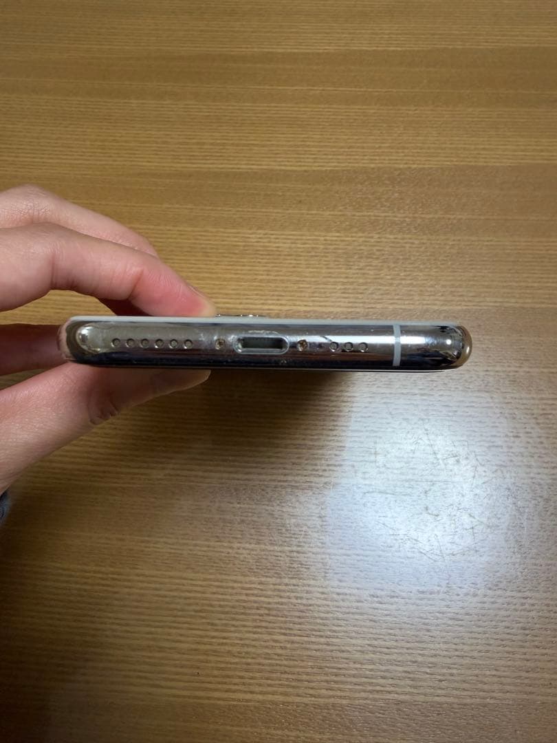 iPhone11pro 本体 256GB シルバー　SIMフリー　即購入×