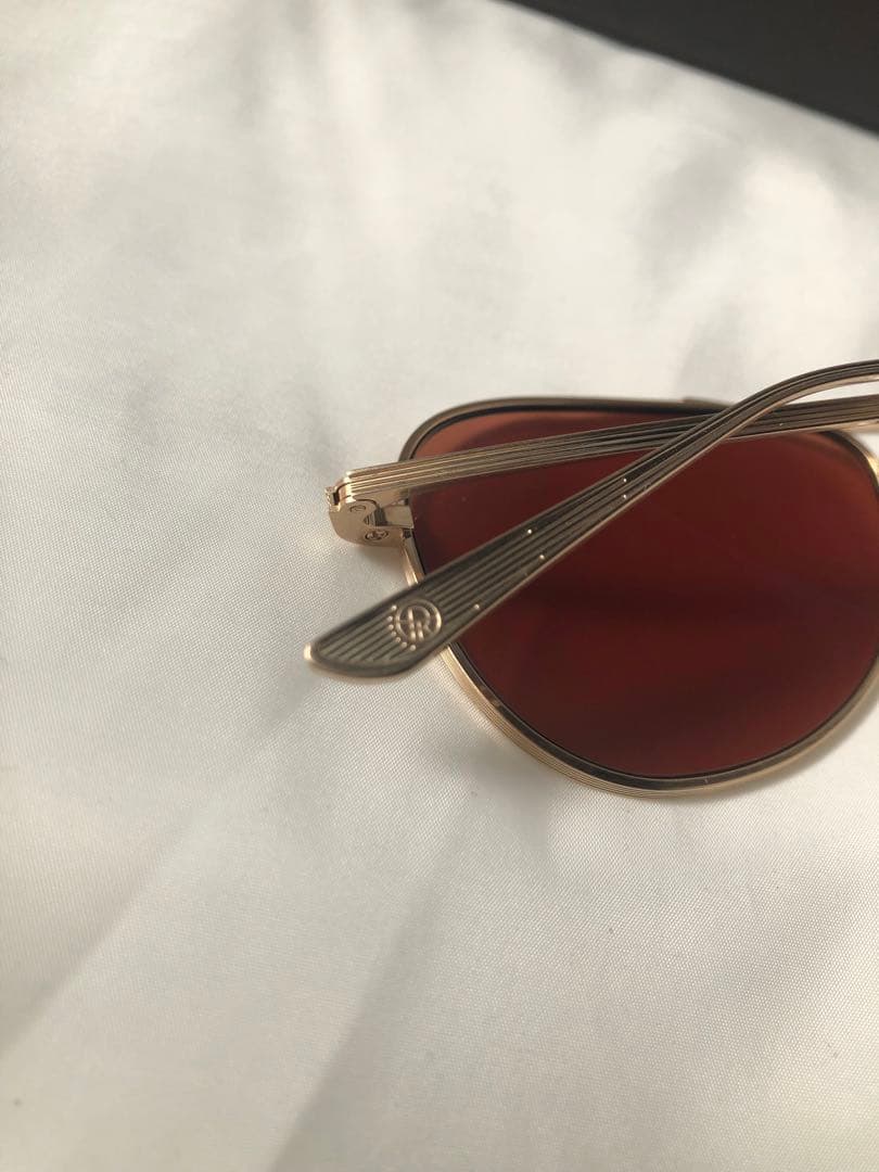 OLIVER PEOPLES×THE ROW EXECUTIVE SUITE