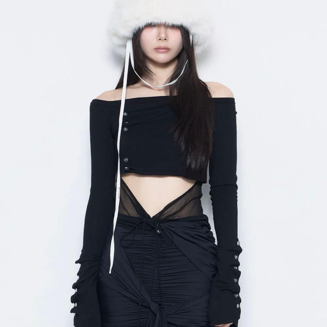 トップス S button layered knit tops thered thread