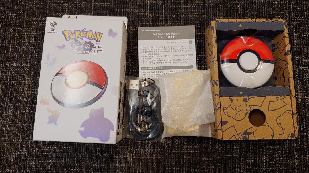 ポケモンGO Plus + 専用ハードケース付