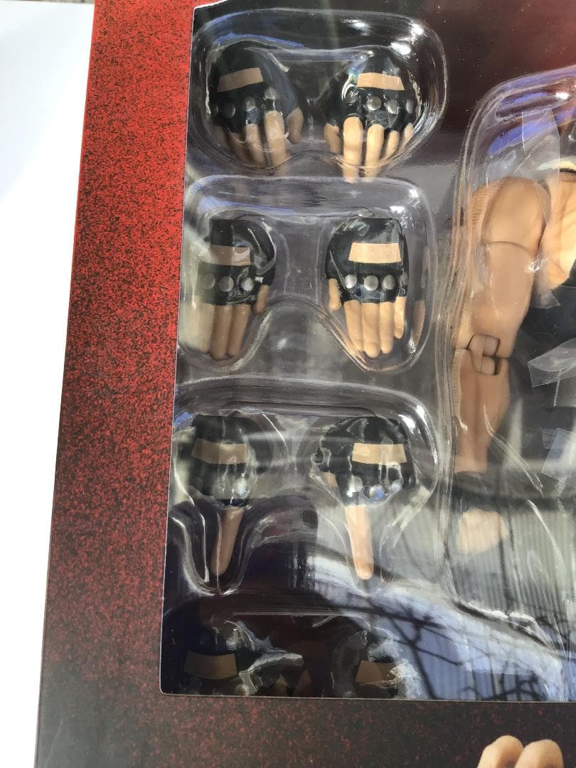 MAFEX BATMAN BANE　BATMAN KNIGHTFALL Ver.