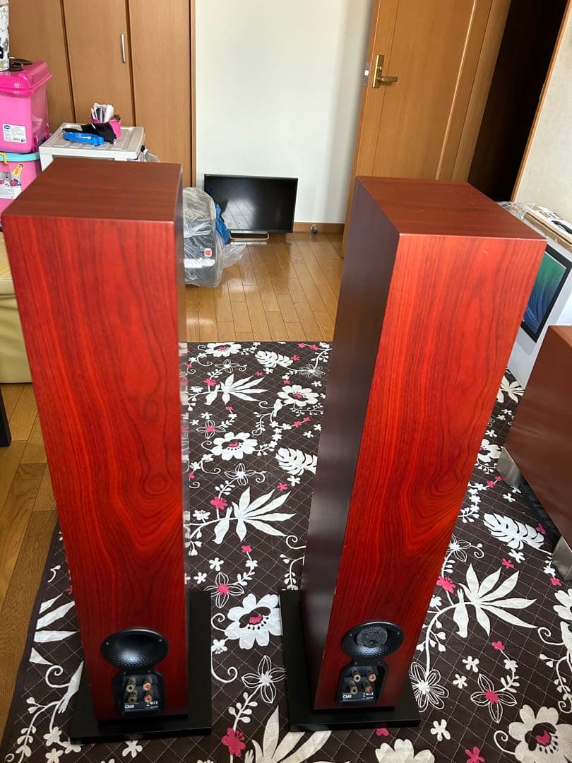 Bowers & Wilkins CM8 フロアスタンド型スピーカー 木目調