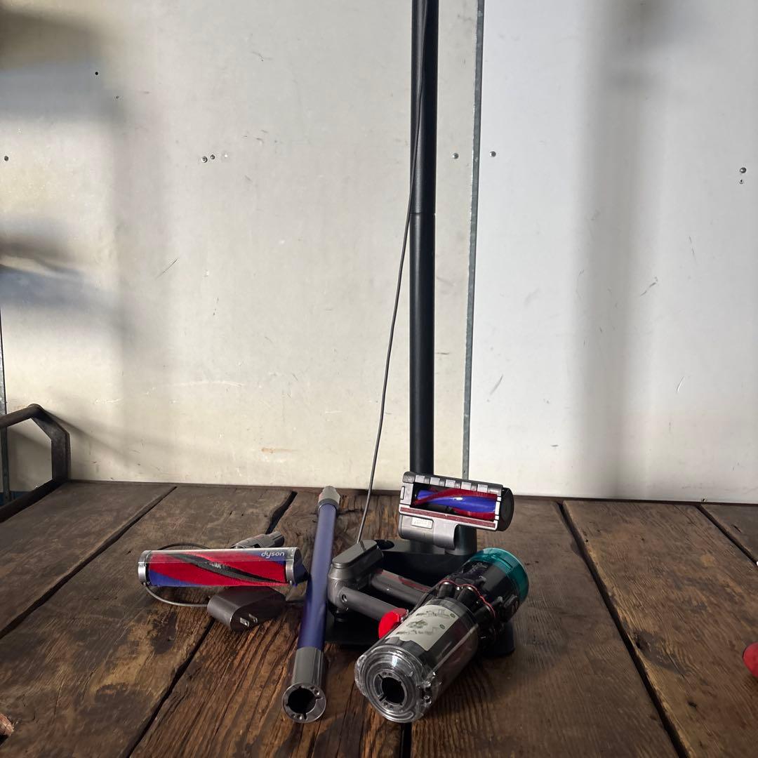 ダイソン史上最軽量1.5kgマイクロコードレススリム掃除機