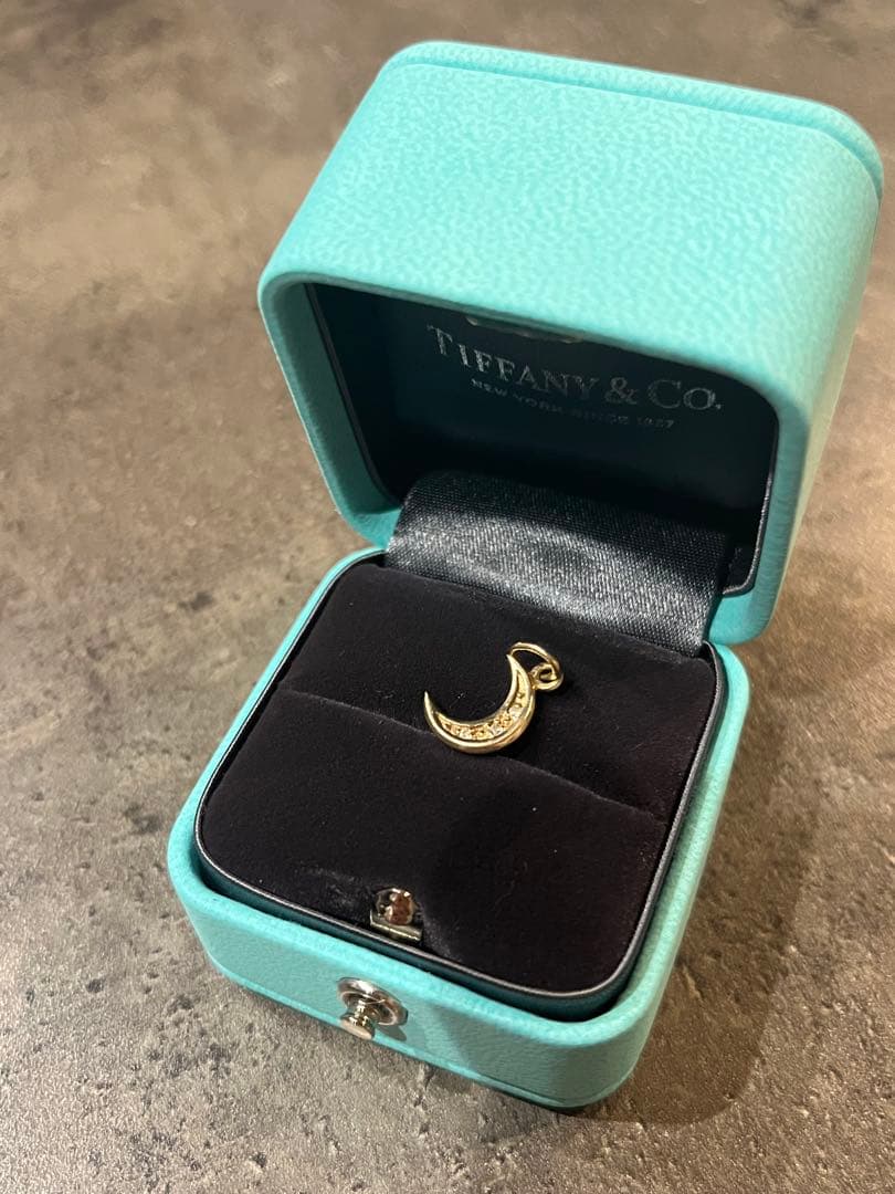 agete 10k三日月チャーム