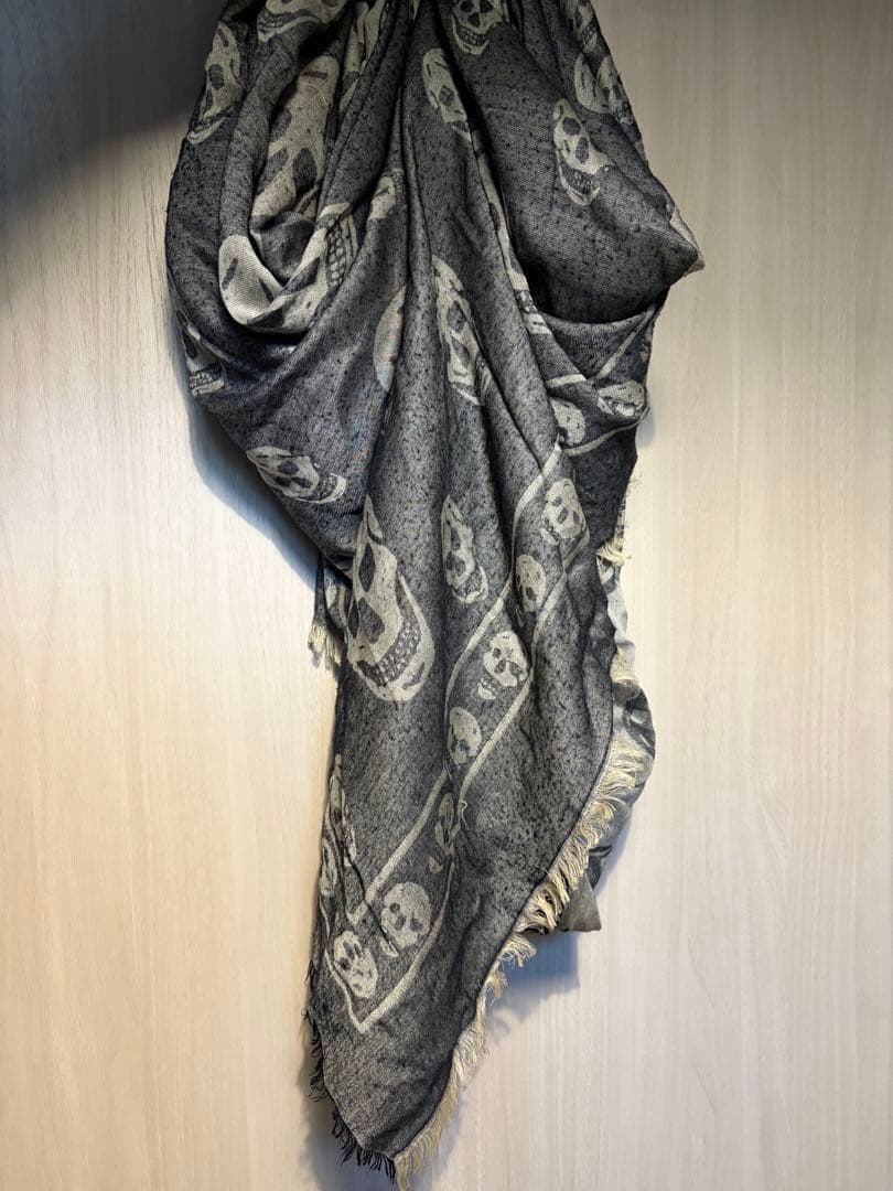 アレキサンダーマックイーン スカルシルクスカーフ ストール グレー