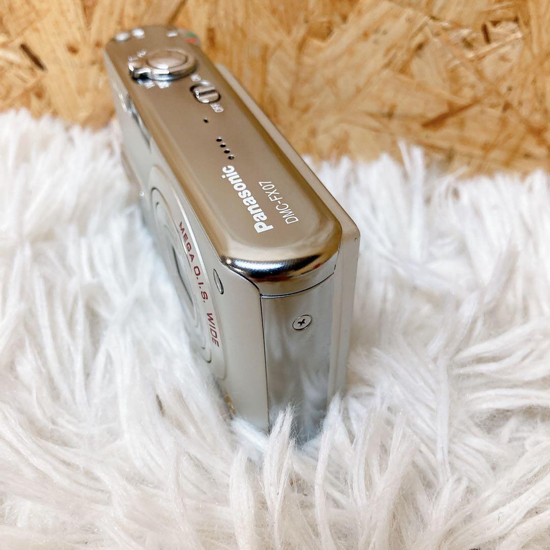 Panasonic パナソニック　lumix dmc-fx07 デジタルカメラ