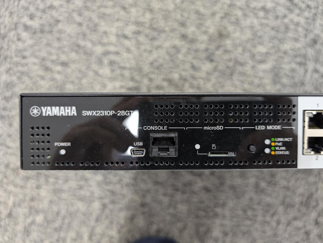 ヤマハSWX2310P-28GTインテリジェントL2 PoEスイッチ