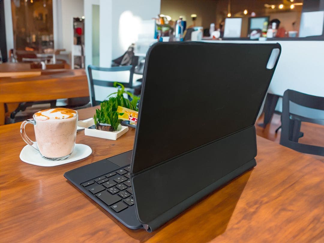 【Apple純正】iPad Magic keyboard black