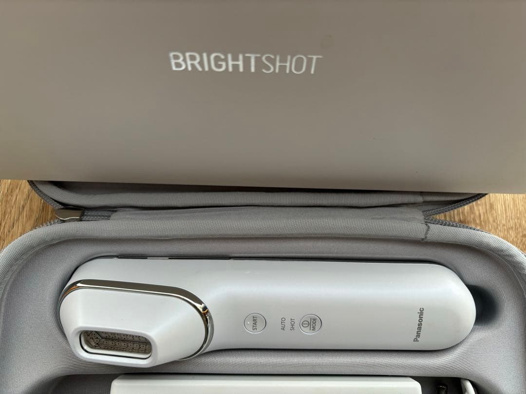 お*n様 Panasonic 光美顔器 フォト ブライトショット EH-SL85