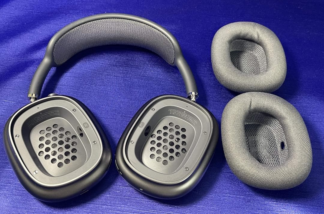 Apple AirPods Max A2096　lightning　エアポッズ