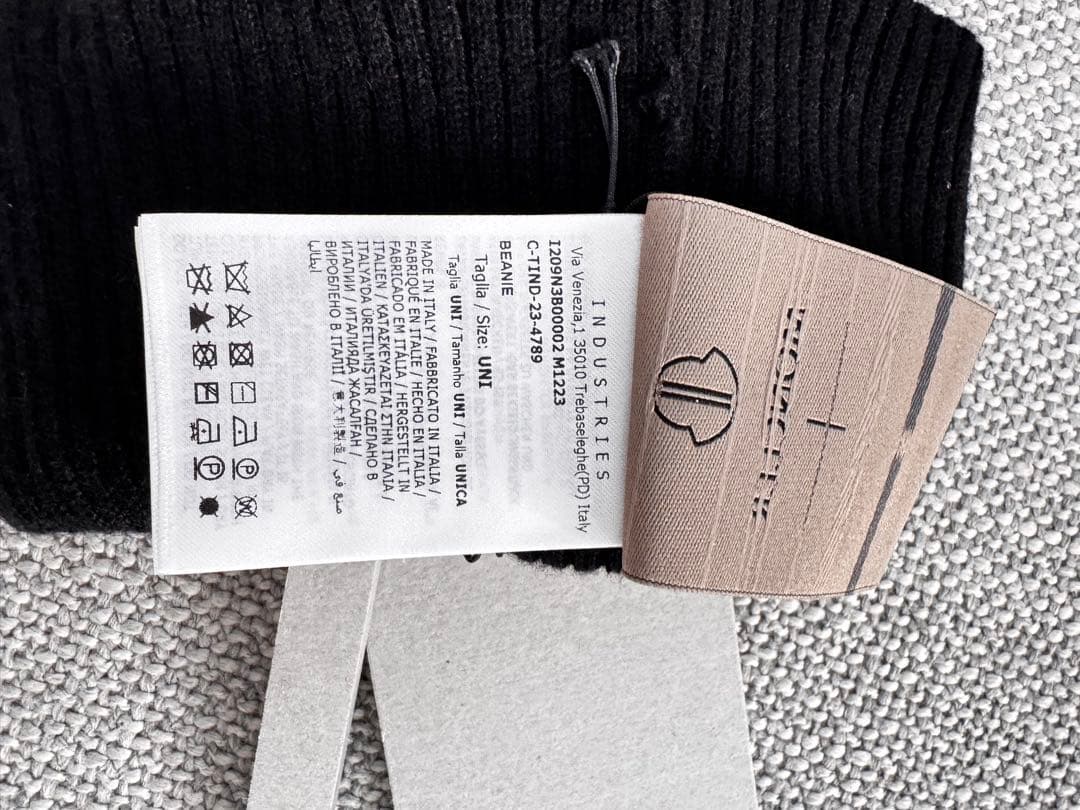 MONCLER モンクレール＋リックオウエンスのコラボビーニー ニットキャップ