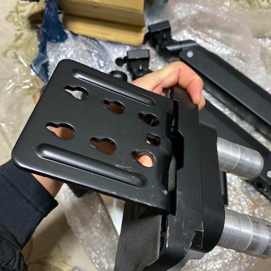 デュアルモニターアーム + Asus 27\" 3d 120hzモニター