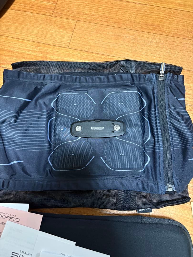 パワースーツライトアブズ　Lサイズ　シックスパッド　SIXPAD　正規品