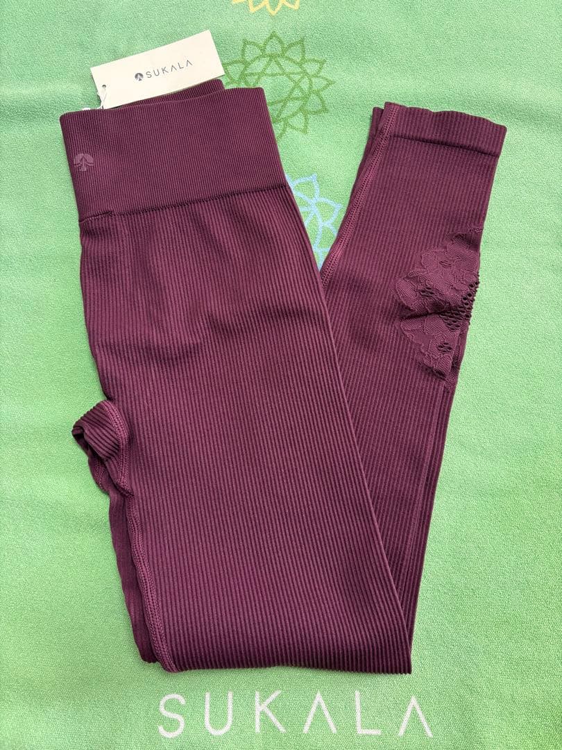 【SUKALA】アクティブデイジーレギンス Mサイズ