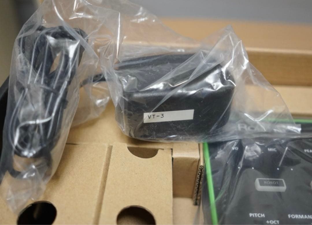 Roland VT-3 ボコーダー