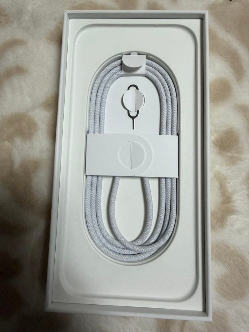 Apple iPhone16Pro MAX 256GB ブラックチタニウム