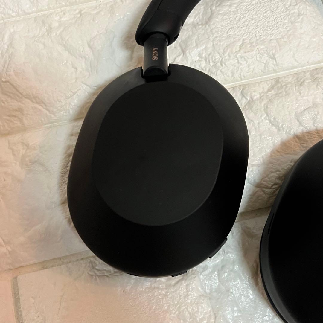 SONY WH-1000XM5 ワイヤレスヘッドホン ブラック　本体　ソニー