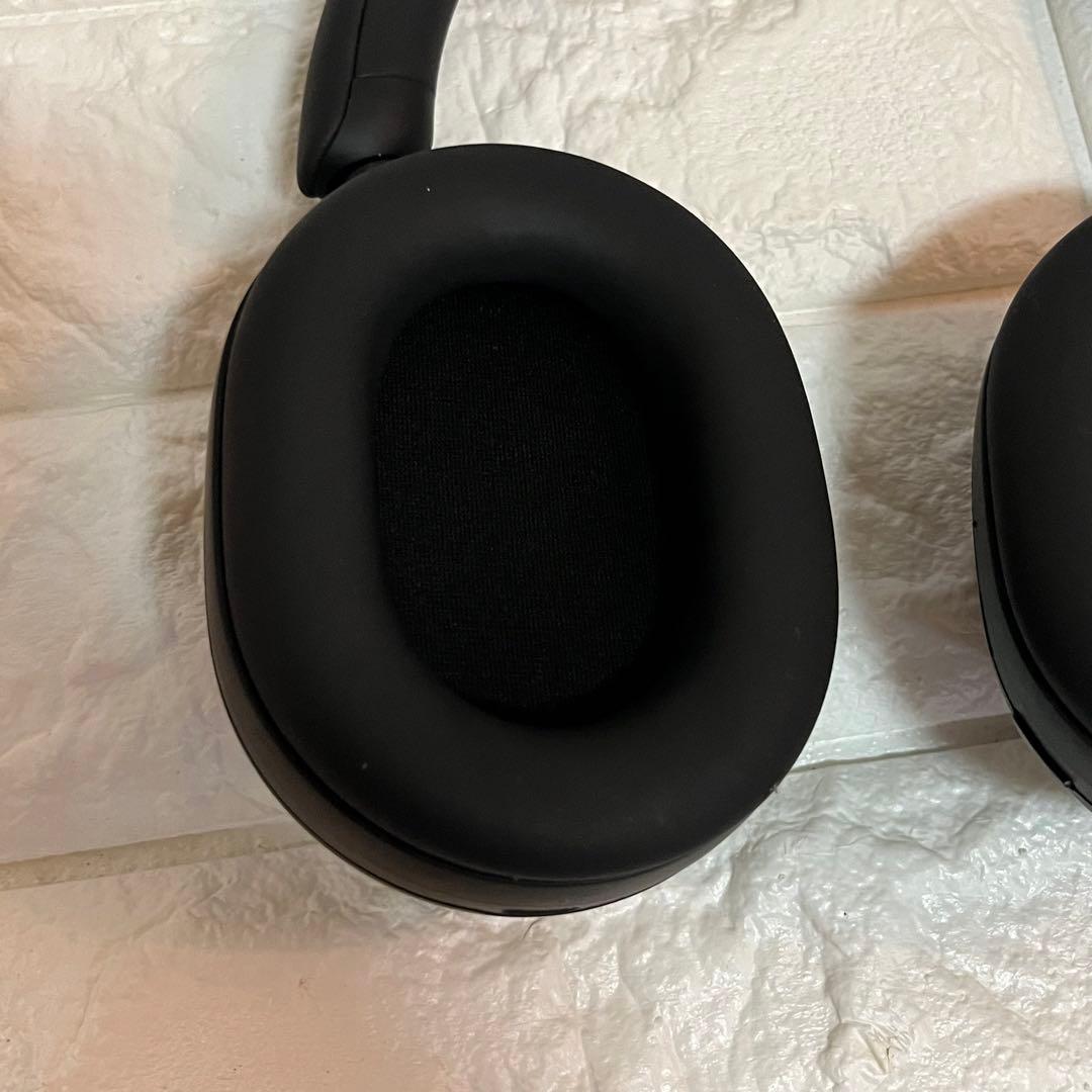 SONY WH-1000XM5 ワイヤレスヘッドホン ブラック　本体　ソニー