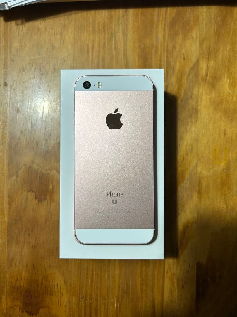 ハ*ナ様 Apple iPhone SE ローズゴールド 本体　128GB