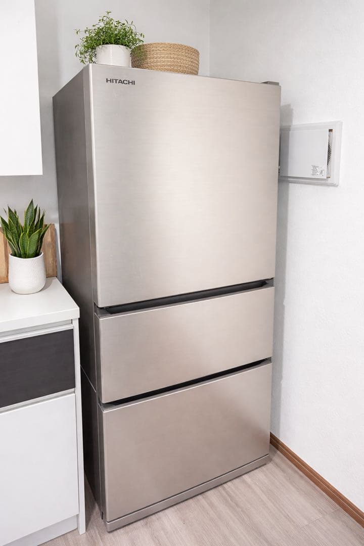【送料込み】 HITACHI R-27RV(N) 冷蔵庫 265L 2022年製